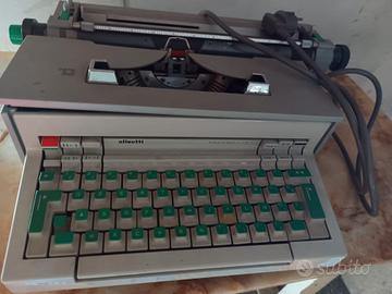 macchina da scrivere Olivetti