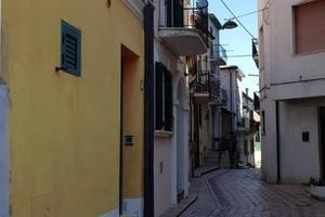 Appartamento di 159 m² con più di 5 locali e box a