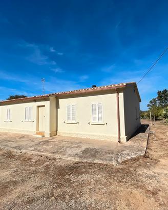 Intera tenuta agricola a pochi minuti dal mare