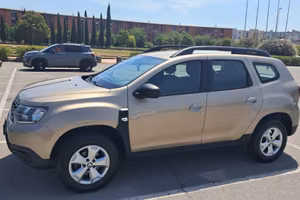 DACIA DUSTER - GANCIO TRAINO