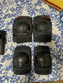 Set protezioni Oxelo – ginocchiere, gomitiere, ecc