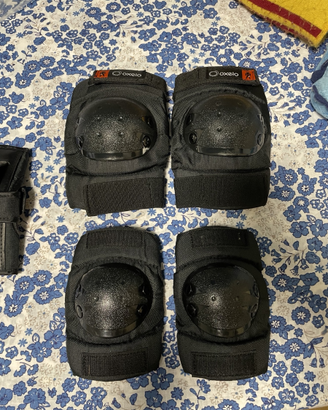Set protezioni Oxelo – ginocchiere, gomitiere, ecc