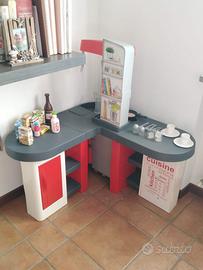 Cucina giocattolo