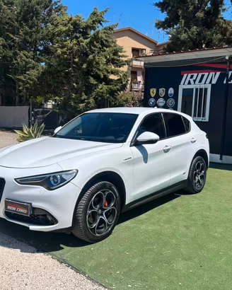 Alfa Romeo Stelvio 2.2 Turbodiesel 190 CV AT8 Q4 S