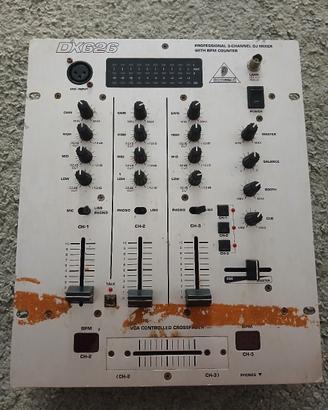 Mixer Behringer DX 626