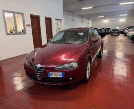 Alfa Romeo 147 1.9 JTD (120) 5 porte Distinctive