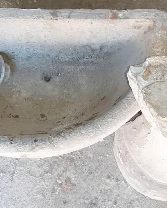 Lavandino da giardino stile antico