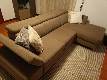 Divano ad angolo (anche letto) 