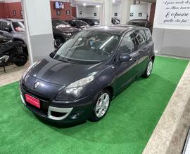 RENAULT Scénic 1.5 Dci 110cv Autom. - 2012