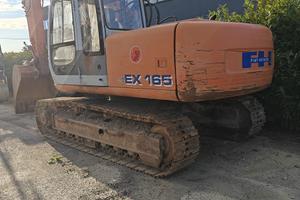 Hitachi ex 165