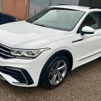 Volkswagen Tiguan 2.0 TDI 150 CV SCR DSG R-Line