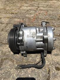 Compressore clima Citroen saxo saxó e Peugeot 106