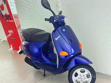 Vespa et2 come pezzi di ricambio