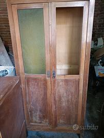 Vecchi armadi della scuola