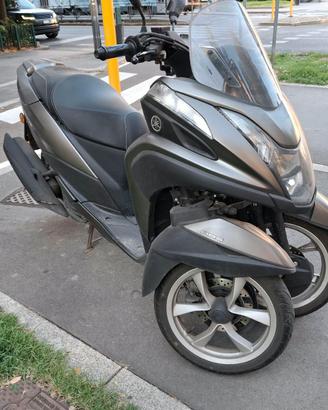 scooter tricity pari al nuovo