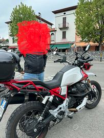 moto guzzi v85tt 