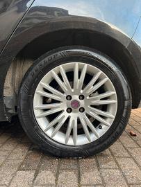 4 CERCHI GOMMATI - R16 - Fiat