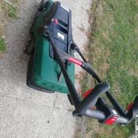 rasaerba eletrico  della bosch  funzionante 