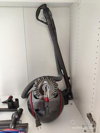 Aspirapolvere Dyson