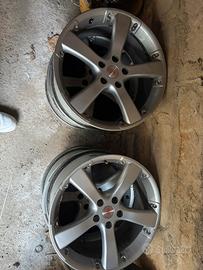 4 cerchi e 4 gomme r18