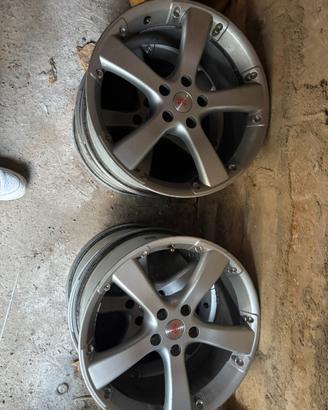 4 cerchi e 4 gomme r18