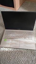 Asus F512J 15.6" FullHD Intel Core i5-1035G1 8GB R