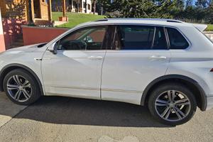 VW TIGUAN  2.0