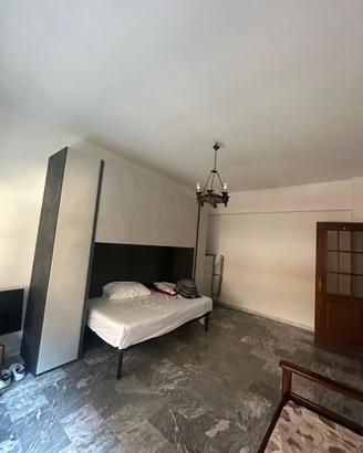 Ampia stanza singola zona villa gordiani (roma)