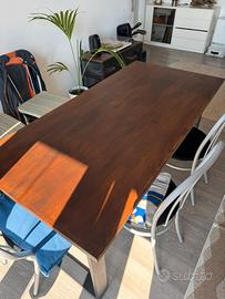 Tavolo da sala (legno)