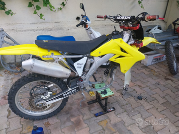 Suzuki rm 250 4t 2007
