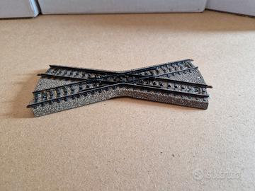 Marklin H0 Binario 5114 Incrocio Fisso Rif B 526.
