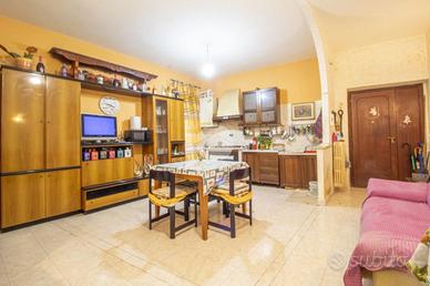 3 LOCALI A MARCELLINA