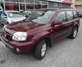 NISSAN X-Trail 2.2 TD Di Adventure 4x4 -POSSIBIL