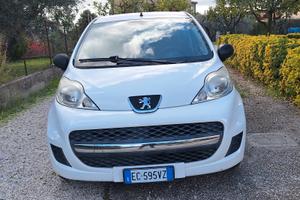 Peugeot 107 1.0 68 cv  2010 