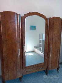 Armadio in legno con specchio fine 800'