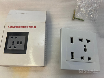 Presa spina universale da incasso + 2 USB Nuova