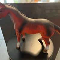 cavallo di gomma