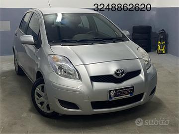 Toyota Yaris 1.0 5 porte