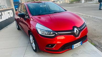 Renault Clio dCi 8V 75 CV 5 porte Duel
