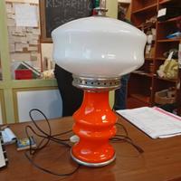 lampada da tavolo anni 70