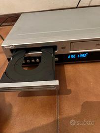Videoregistratore VHS / Lettore DVD Combinato