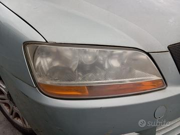 Fanale anteriore dx Fiat Multipla anno 2005