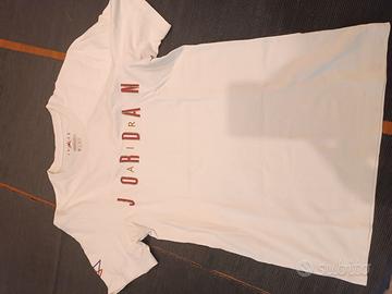 t-shirt nike