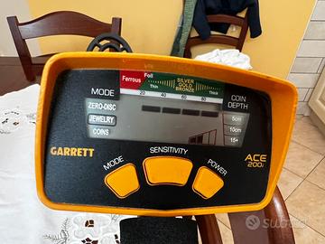 Garret ace 200i metal detector