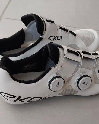 Scarpa EKOI r4 blanc insert carbon