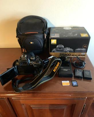 Macchina fotografica nikon D5200 8-55 VR II KIT