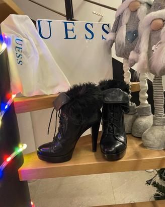 Tronchetto black Guess