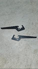 pedaline universali moto