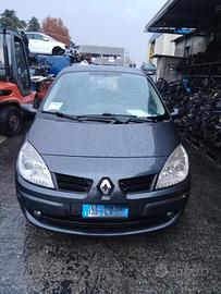 Ricambi Renault Scenic anno 2008
