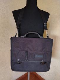 Borsa laptop valigetta nera imbottita Invicta